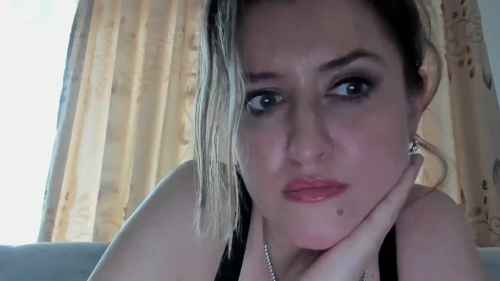 Gallery image thumbnail from BestDream's myfreecams stream on, 02/16/2026, 12:59 image 11 of 20