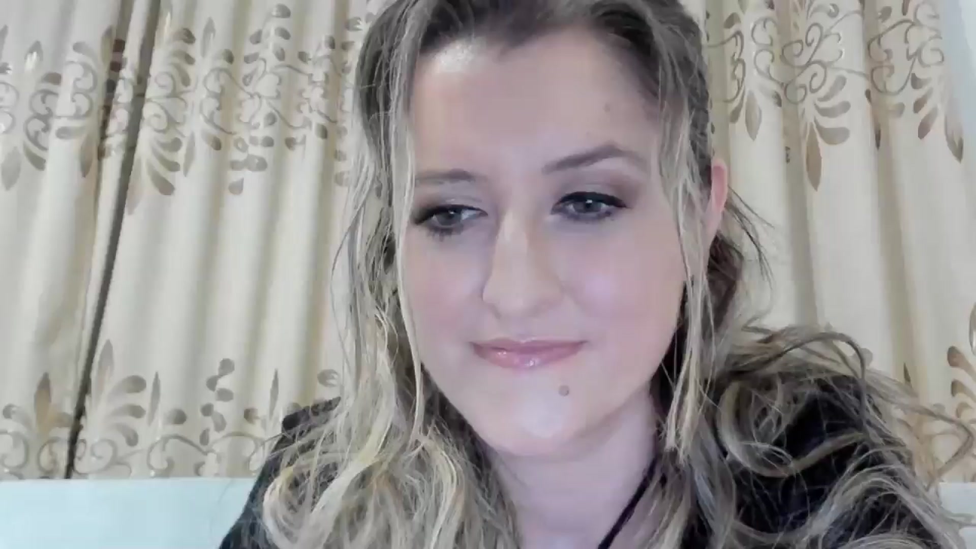 Gallery image thumbnail from BestDream's myfreecams stream on, 02/17/2026, 24:33 image 14 of 20