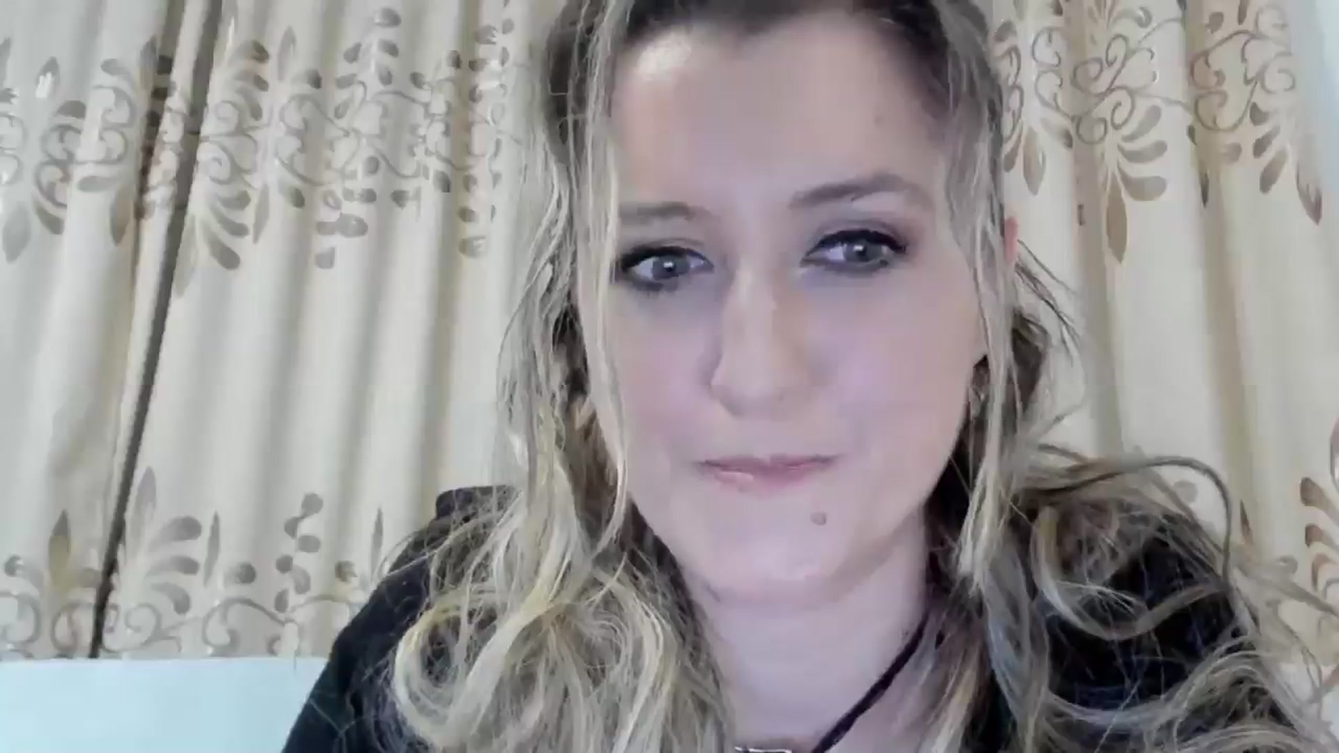 Gallery image thumbnail from BestDream's myfreecams stream on, 02/17/2026, 24:33 image 10 of 20
