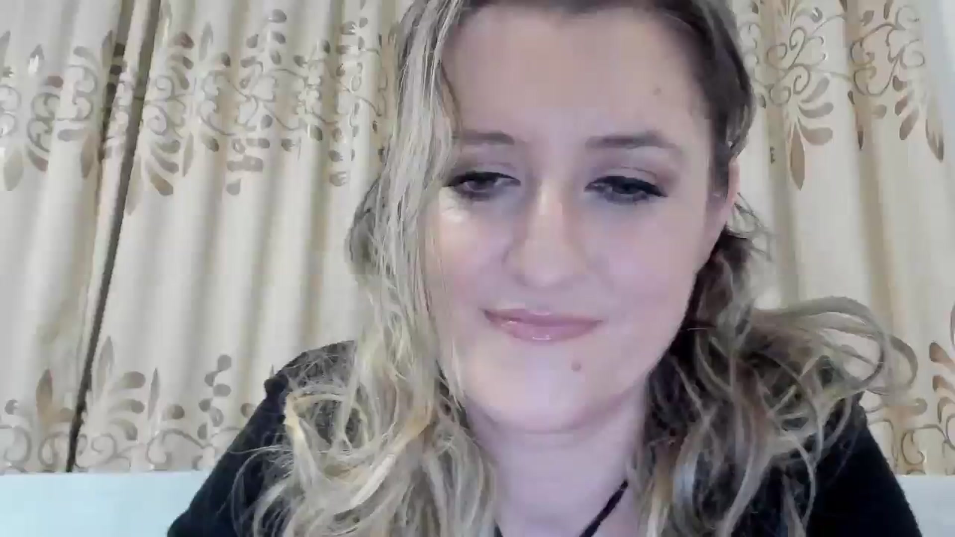 Gallery image thumbnail from BestDream's myfreecams stream on, 02/17/2026, 24:55 image 13 of 20