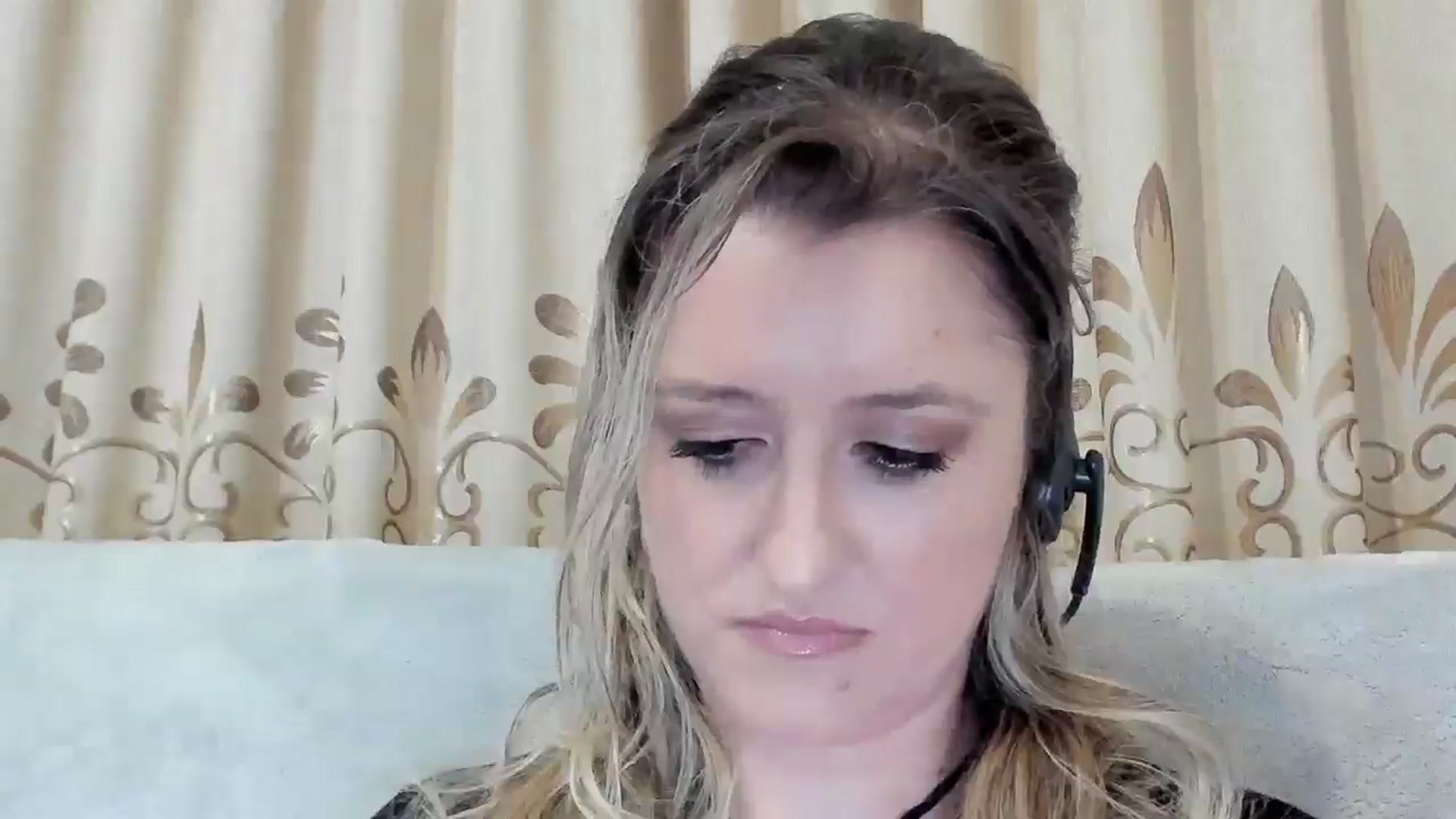 Gallery image thumbnail from BestDream's myfreecams stream on, 02/17/2026, 02:41 image 14 of 20