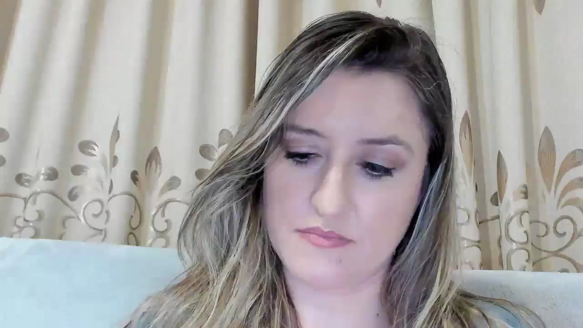 Gallery image thumbnail from BestDream's myfreecams stream on, 02/19/2026, 01:21 image 16 of 20