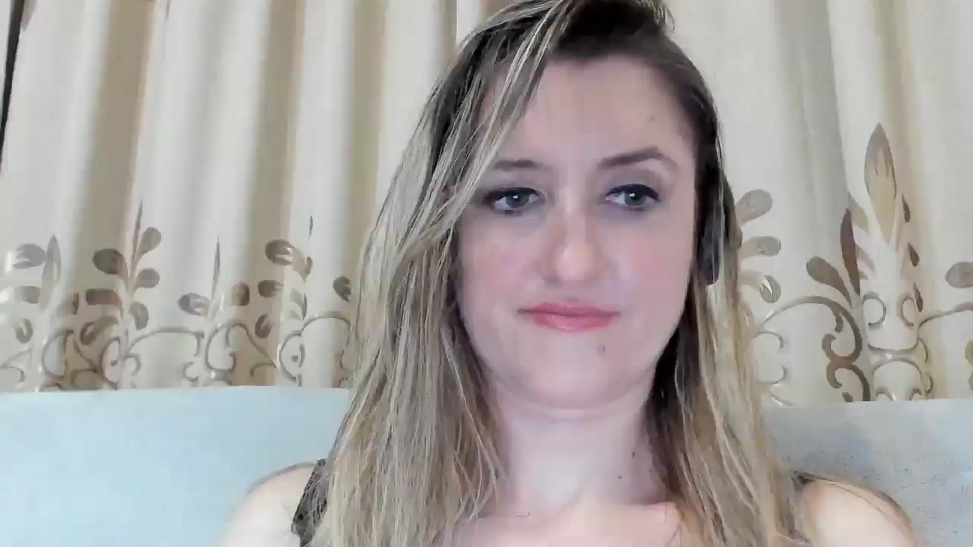 Gallery image thumbnail from BestDream's myfreecams stream on, 02/22/2026, 23:24 image 12 of 20