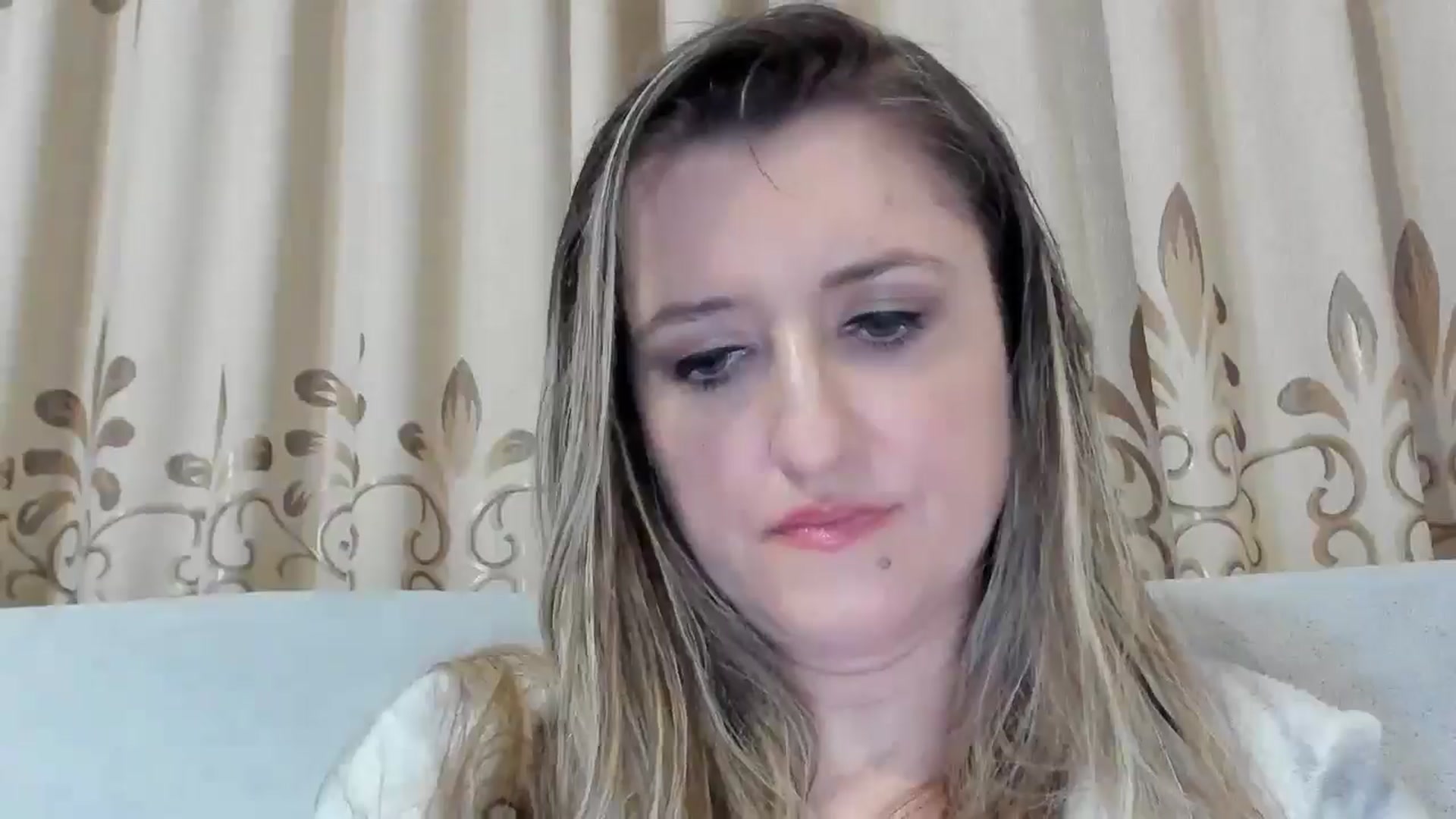 Gallery image thumbnail from BestDream's myfreecams stream on, 02/23/2026, 24:06 image 10 of 20