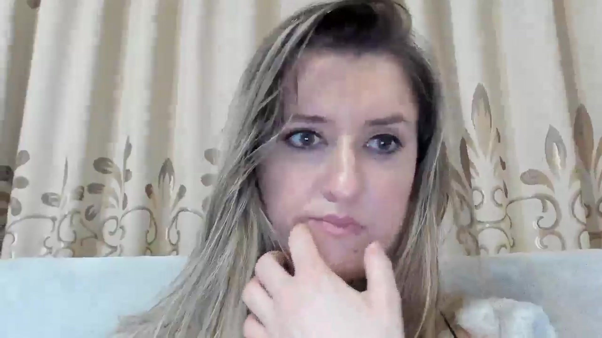 Gallery image thumbnail from BestDream's myfreecams stream on, 02/27/2026, 03:48 image 15 of 20