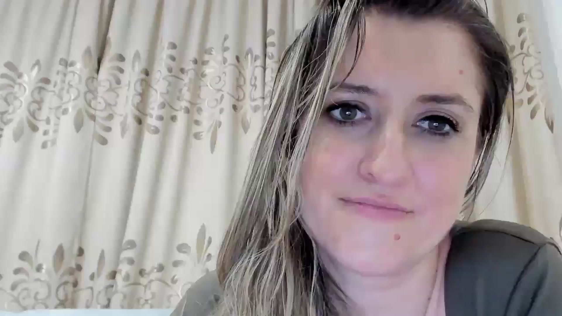 Gallery image thumbnail from BestDream's myfreecams stream on, 03/01/2026, 02:33 image 20 of 20
