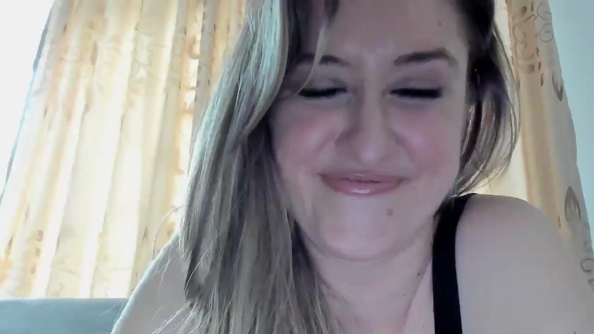 Gallery image thumbnail from BestDream's myfreecams stream on, 03/02/2026, 12:37 image 6 of 20