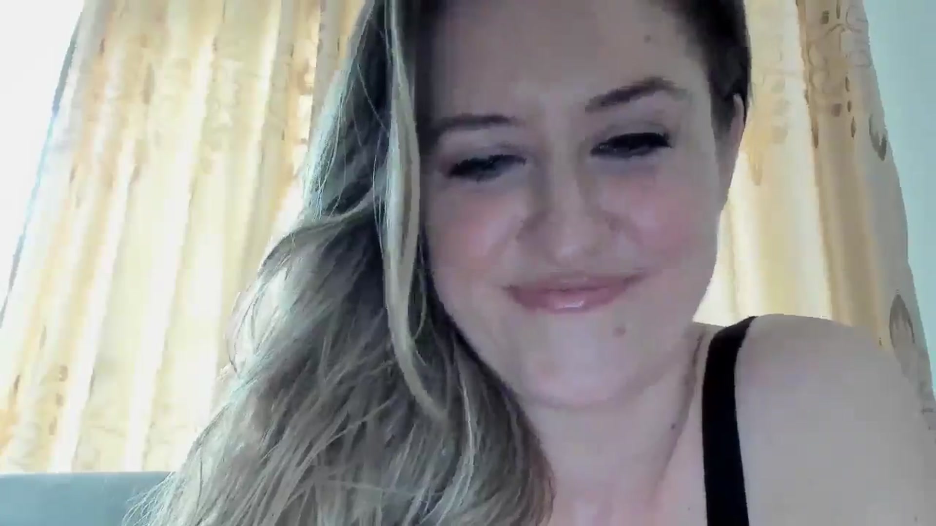 Gallery image thumbnail from BestDream's myfreecams stream on, 03/02/2026, 12:37 image 18 of 20