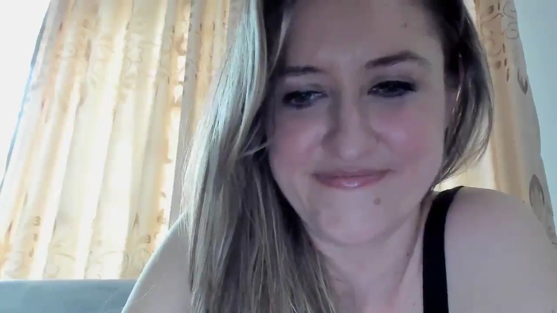 Gallery image thumbnail from BestDream's myfreecams stream on, 03/02/2026, 12:37 image 10 of 20