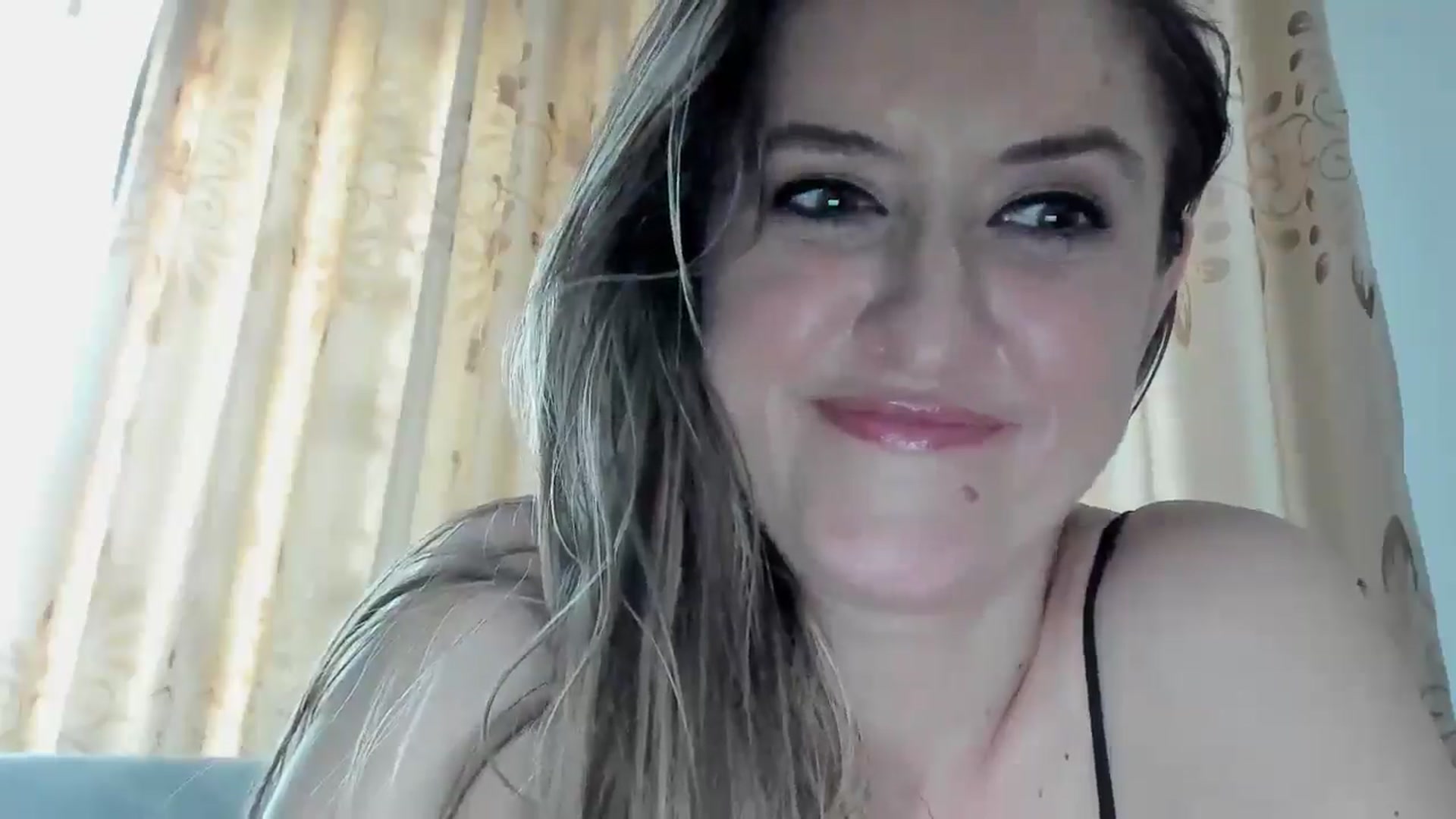Gallery image thumbnail from BestDream's myfreecams stream on, 03/07/2026, 08:00 image 11 of 20