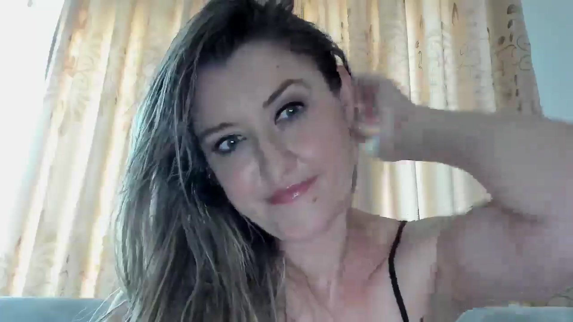 Gallery image thumbnail from BestDream's myfreecams stream on, 03/07/2026, 08:00 image 6 of 20