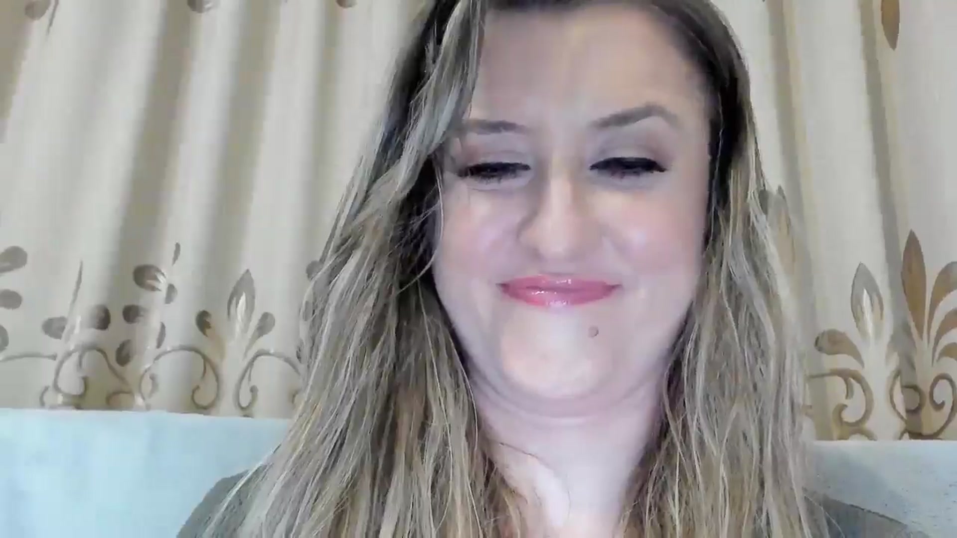 Gallery image thumbnail from BestDream's myfreecams stream on, 03/12/2026, 23:08 image 19 of 20