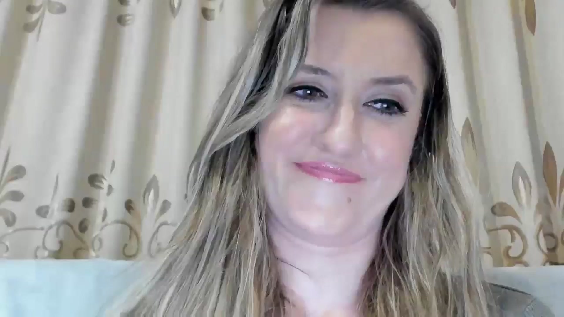 Gallery image thumbnail from BestDream's myfreecams stream on, 03/12/2026, 23:08 image 17 of 20
