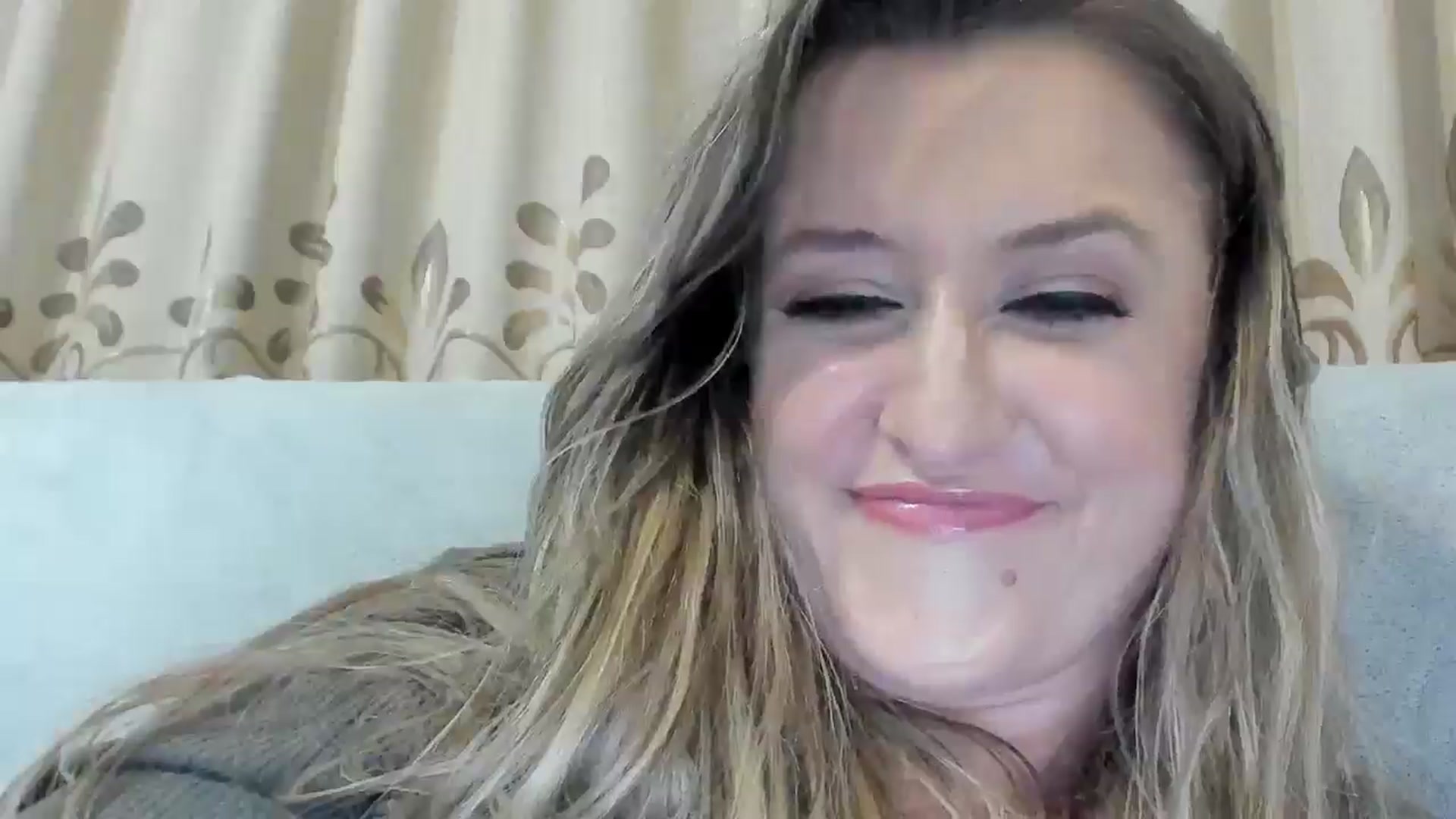 Gallery image thumbnail from BestDream's myfreecams stream on, 03/13/2026, 24:25 image 2 of 20