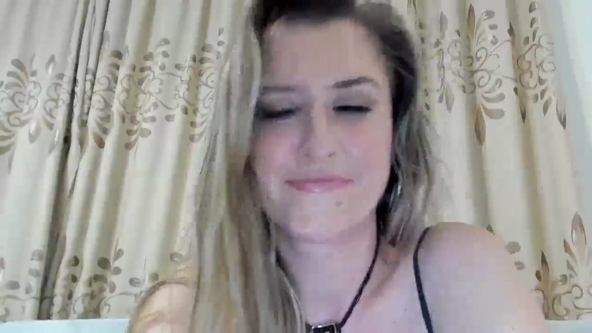 Gallery image thumbnail from BestDream's myfreecams stream on, 03/15/2026, 22:48 image 11 of 20