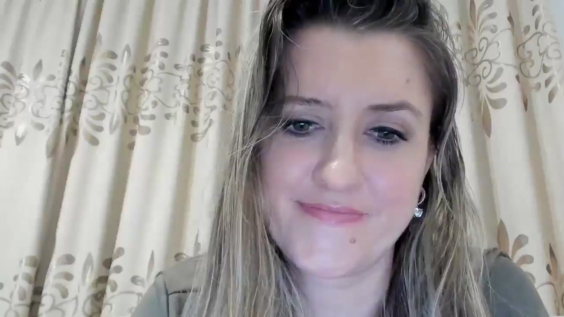 Gallery image thumbnail from BestDream's myfreecams stream on, 03/22/2026, 23:42 image 4 of 20