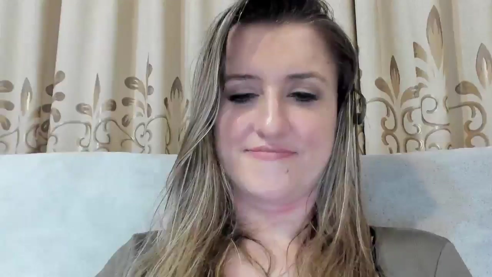 Gallery image thumbnail from BestDream's myfreecams stream on, 03/23/2026, 01:52 image 4 of 20