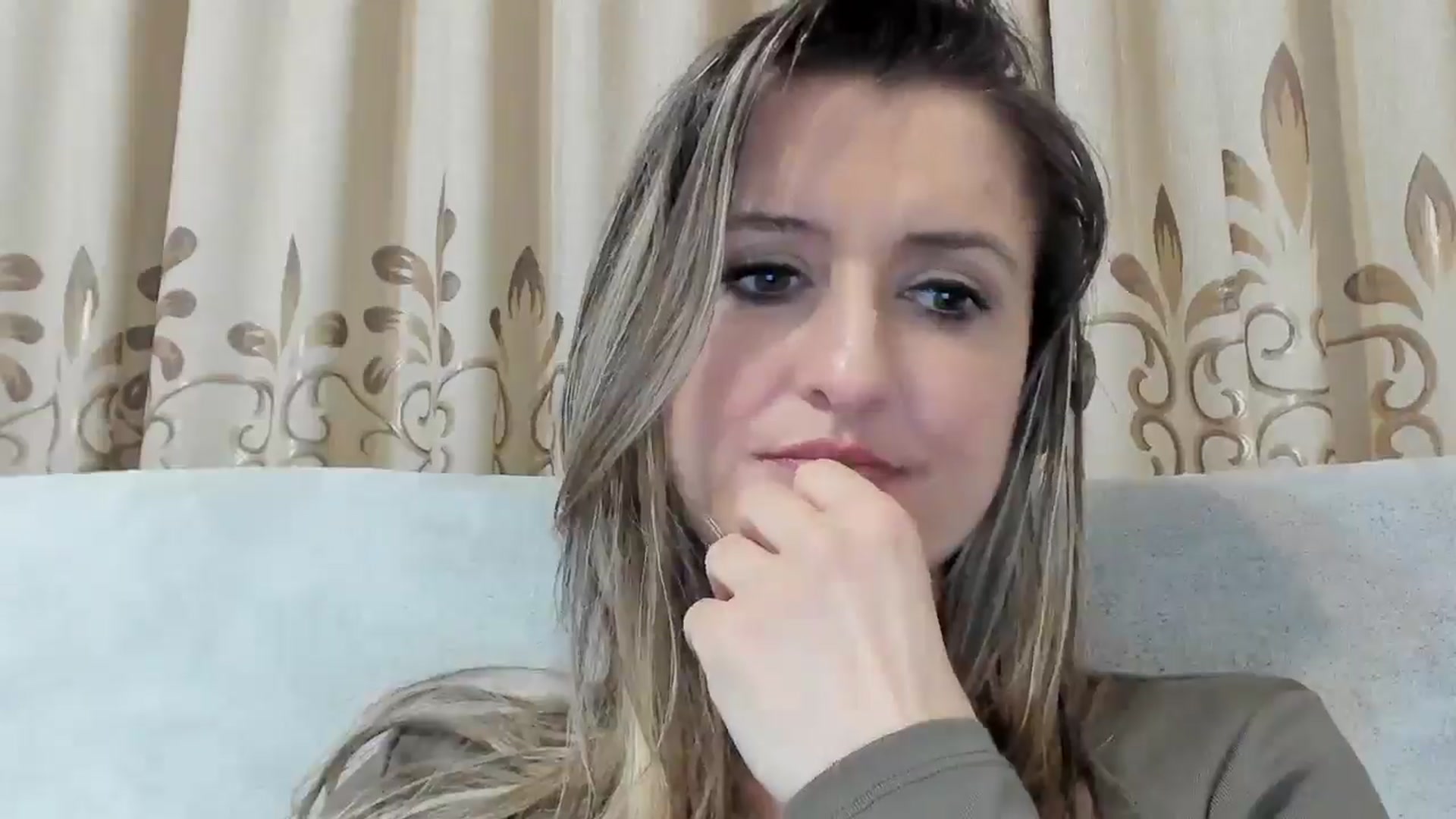 Gallery image thumbnail from BestDream's myfreecams stream on, 03/23/2026, 01:52 image 6 of 20