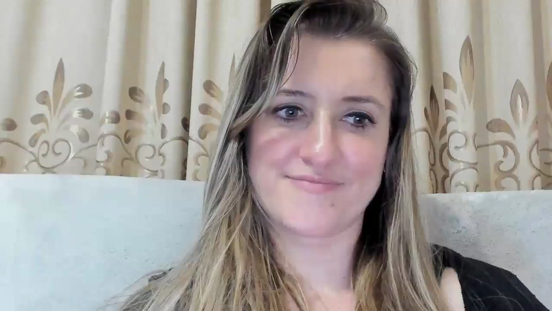 Gallery image thumbnail from BestDream's myfreecams stream on, 03/25/2026, 03:03 image 19 of 20