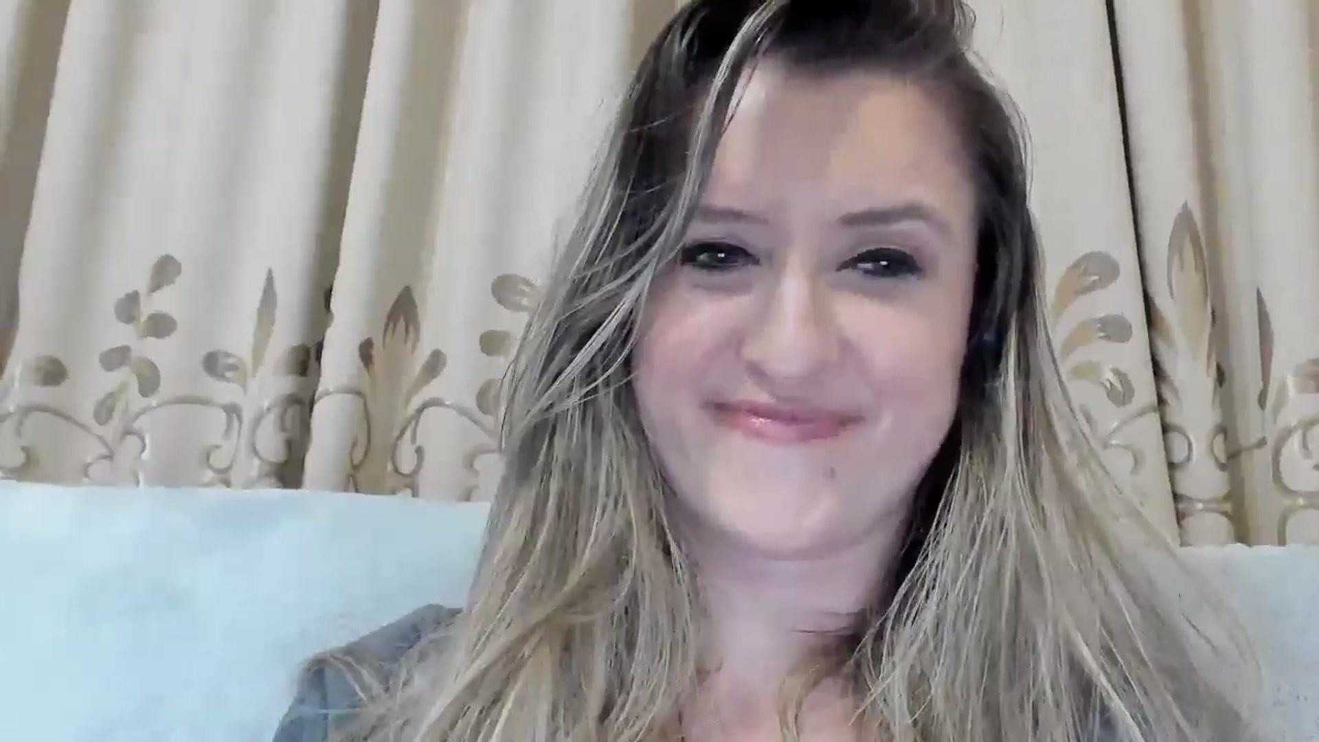 Gallery image thumbnail from BestDream's myfreecams stream on, 03/25/2026, 23:26 image 6 of 20