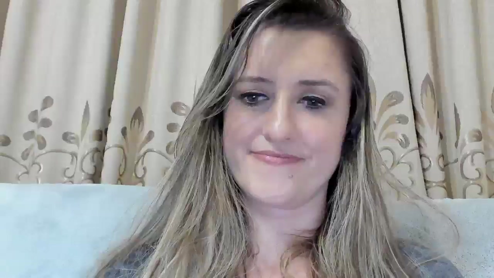 Gallery image thumbnail from BestDream's myfreecams stream on, 03/25/2026, 23:26 image 17 of 20