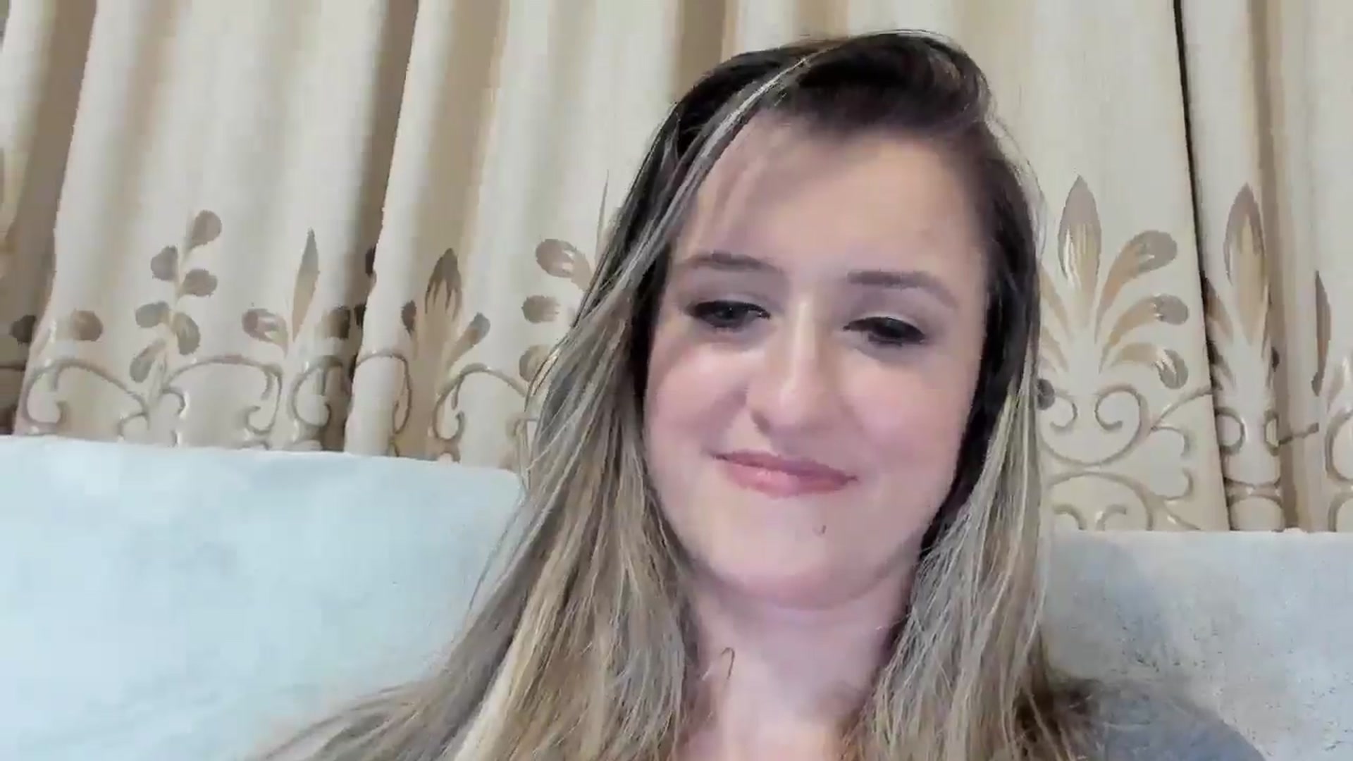 Gallery image thumbnail from BestDream's myfreecams stream on, 03/25/2026, 23:40 image 18 of 20