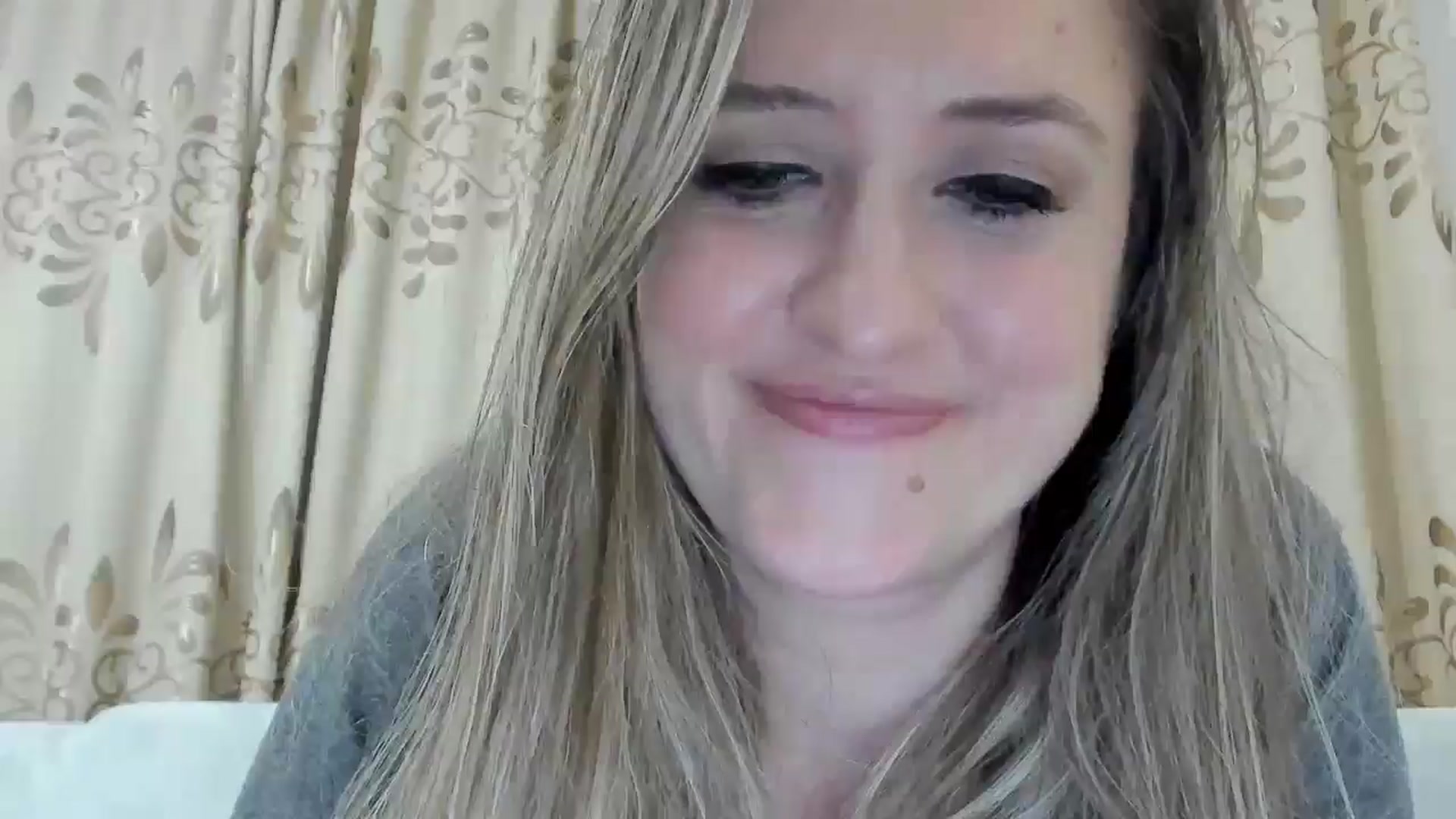 Gallery image thumbnail from BestDream's myfreecams stream on, 03/26/2026, 02:05 image 17 of 20