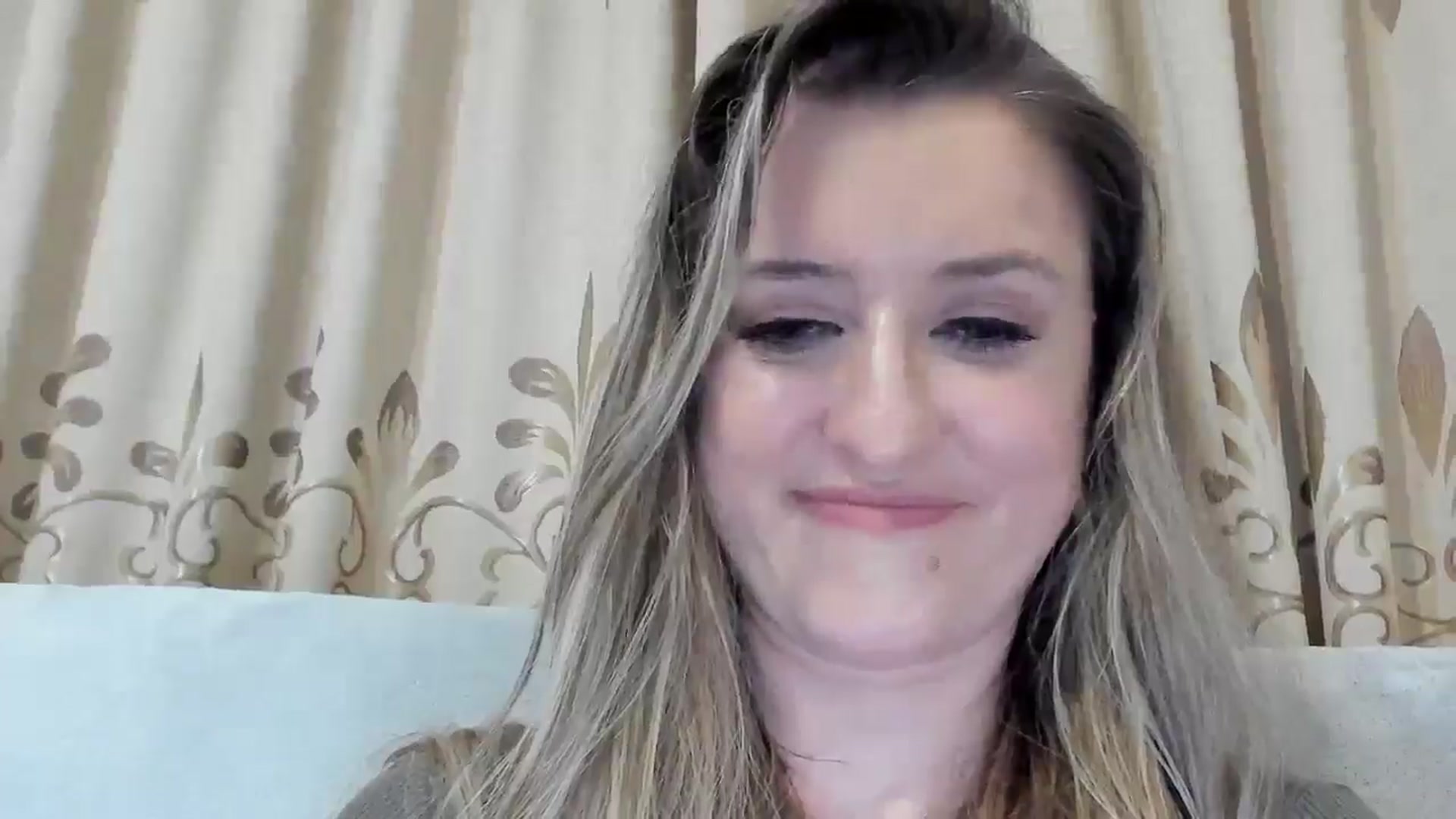 Gallery image thumbnail from BestDream's myfreecams stream on, 03/27/2026, 24:35 image 12 of 20