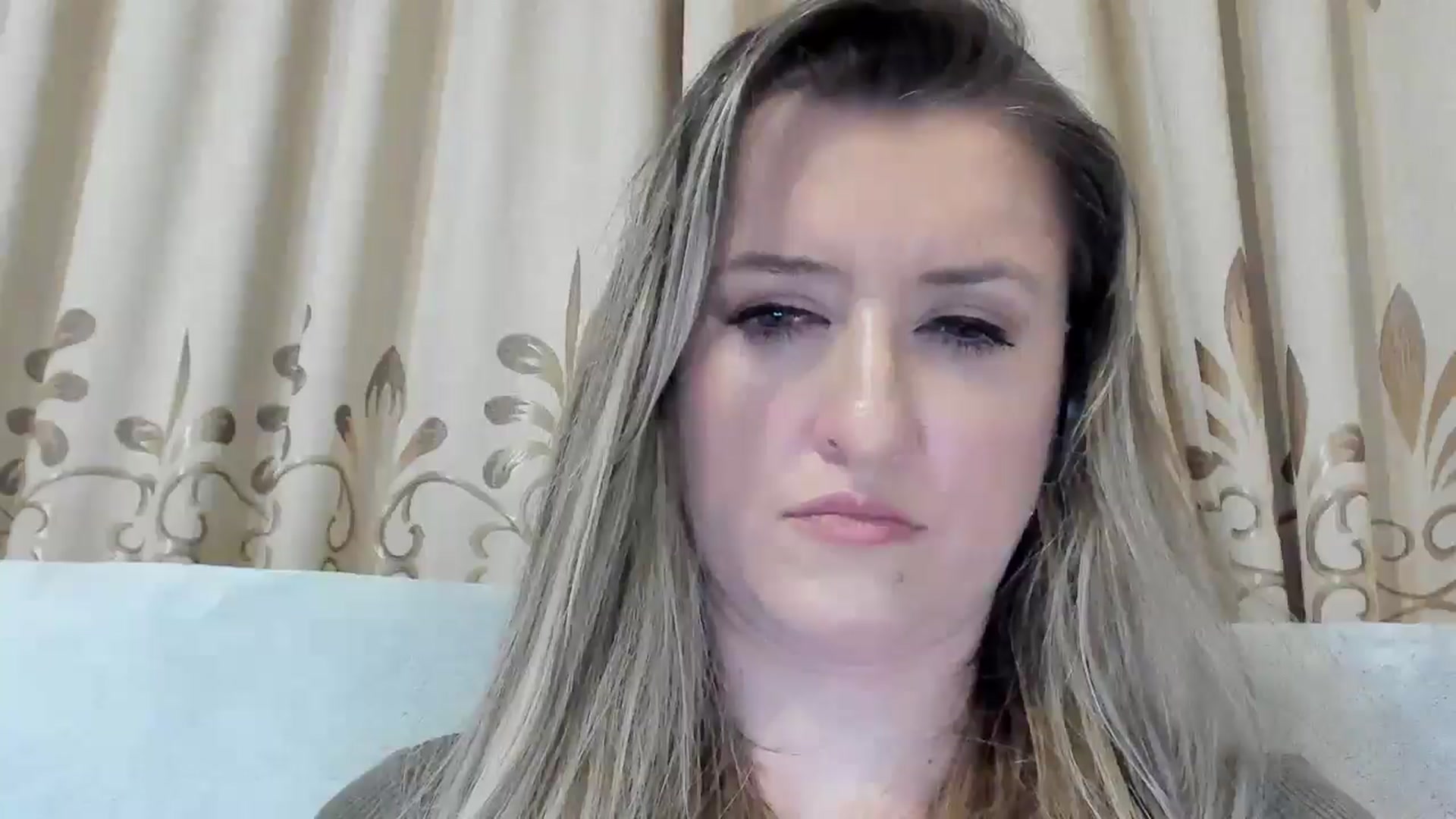 Gallery image thumbnail from BestDream's myfreecams stream on, 03/27/2026, 24:35 image 18 of 20