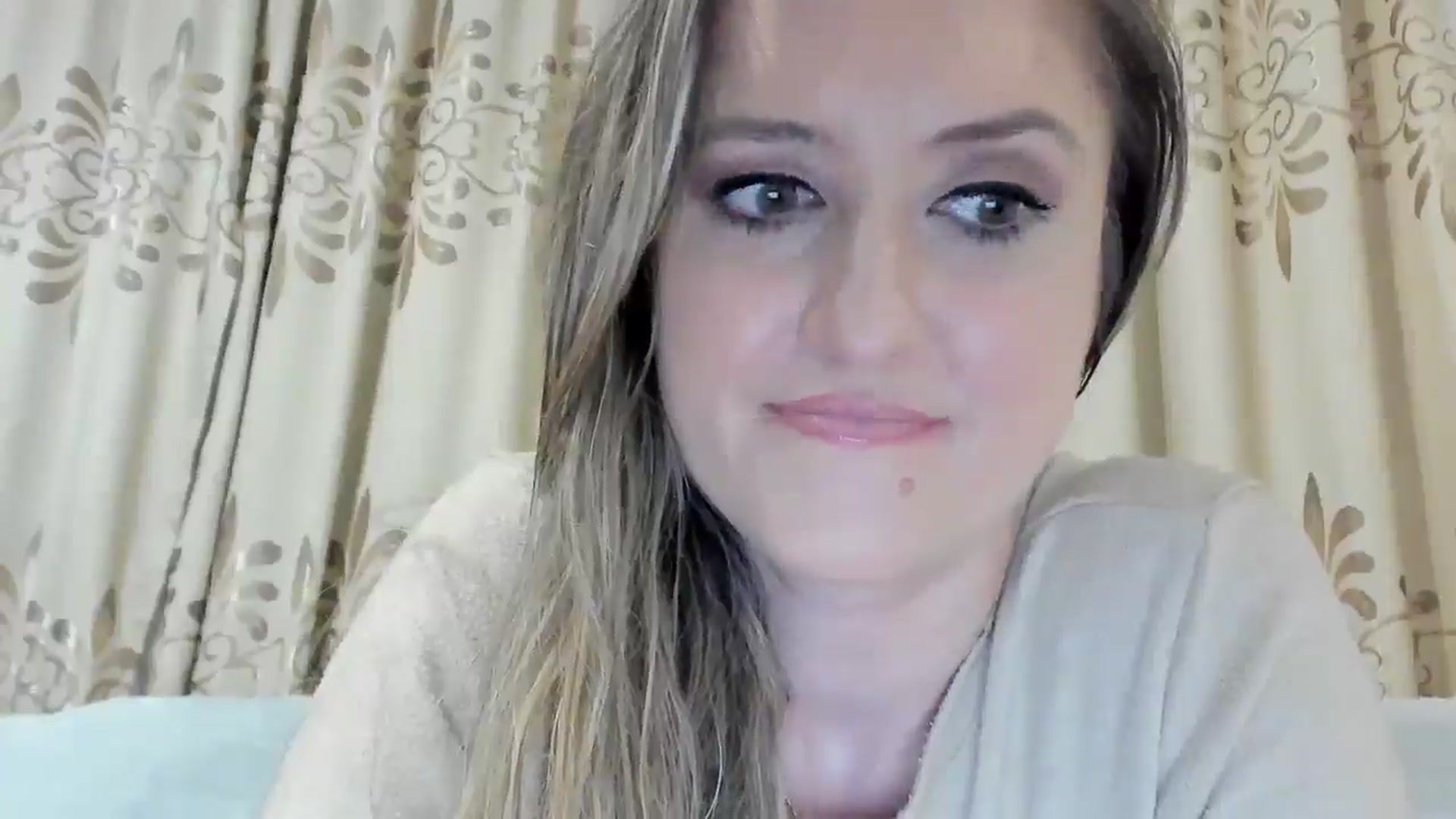 Gallery image thumbnail from BestDream's myfreecams stream on, 03/29/2026, 24:07 image 2 of 20