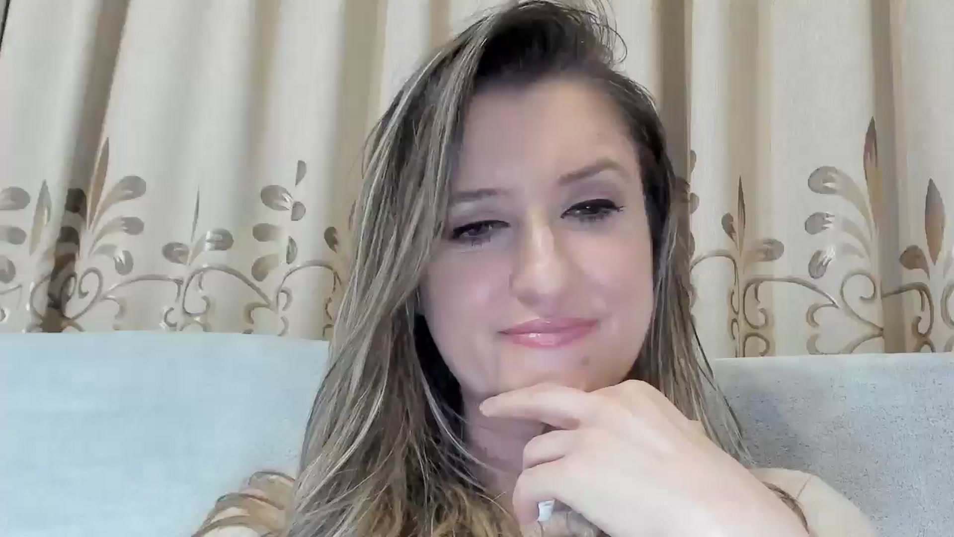 Gallery image thumbnail from BestDream's myfreecams stream on, 03/29/2026, 24:58 image 1 of 20