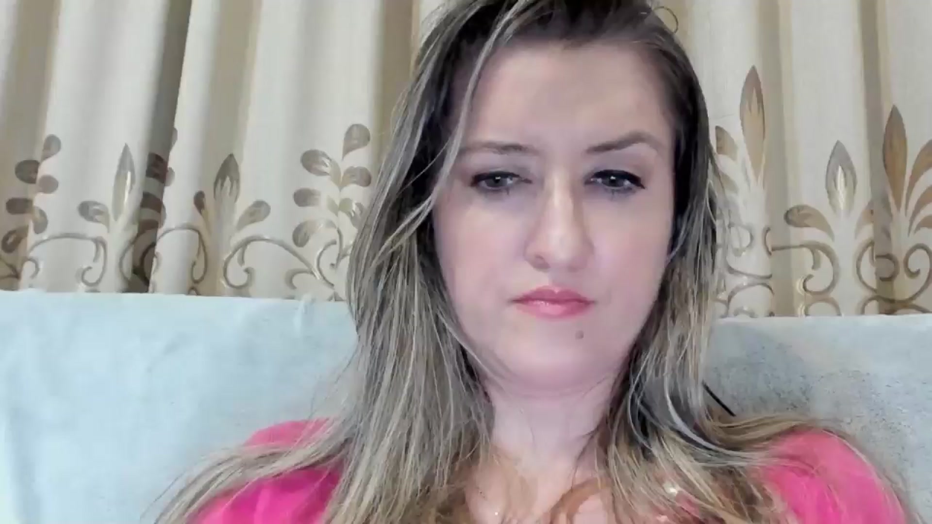 Gallery image thumbnail from BestDream's myfreecams stream on, 04/05/2026, 24:18 image 7 of 20