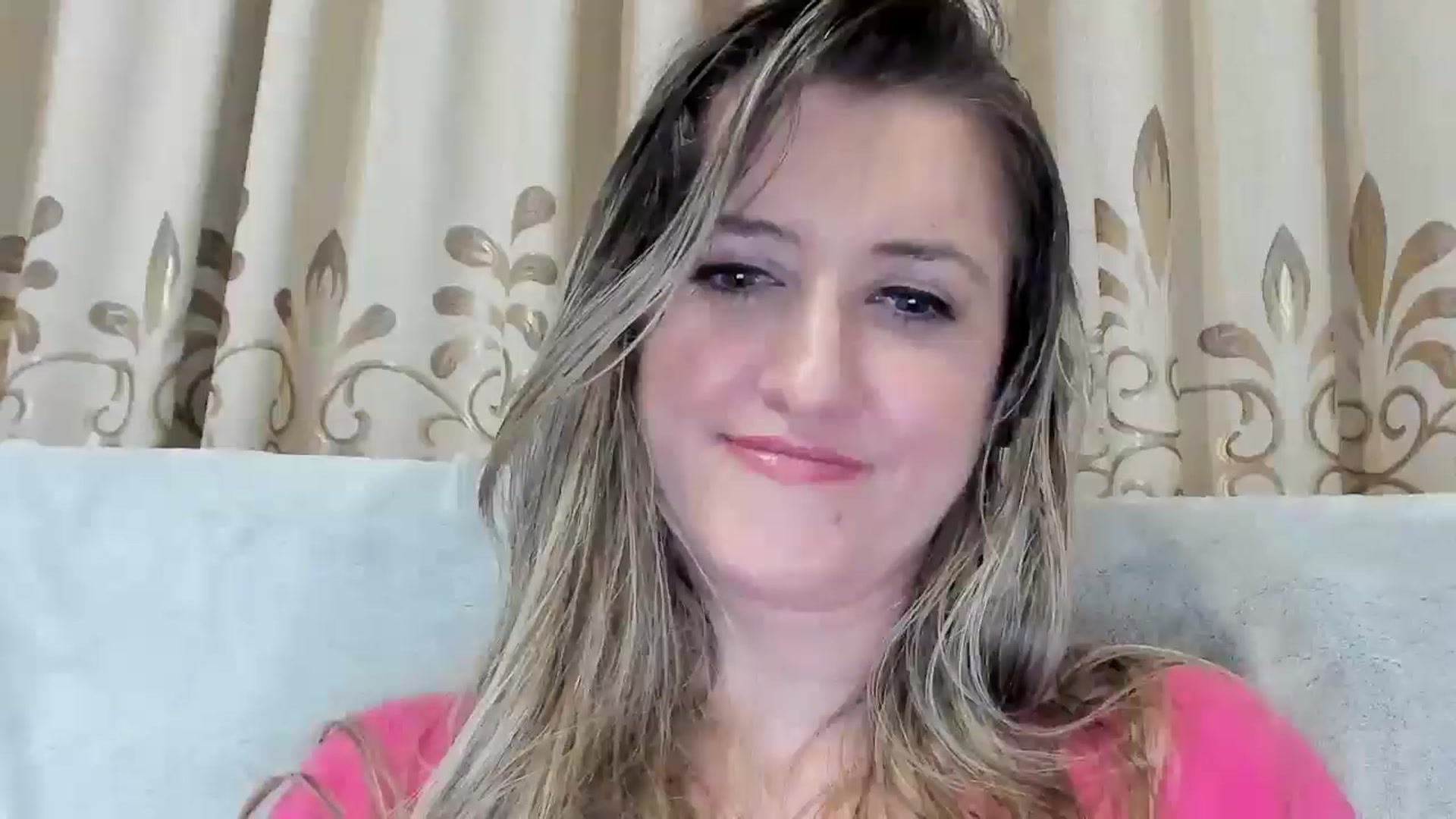 Gallery image thumbnail from BestDream's myfreecams stream on, 04/05/2026, 24:18 image 17 of 20