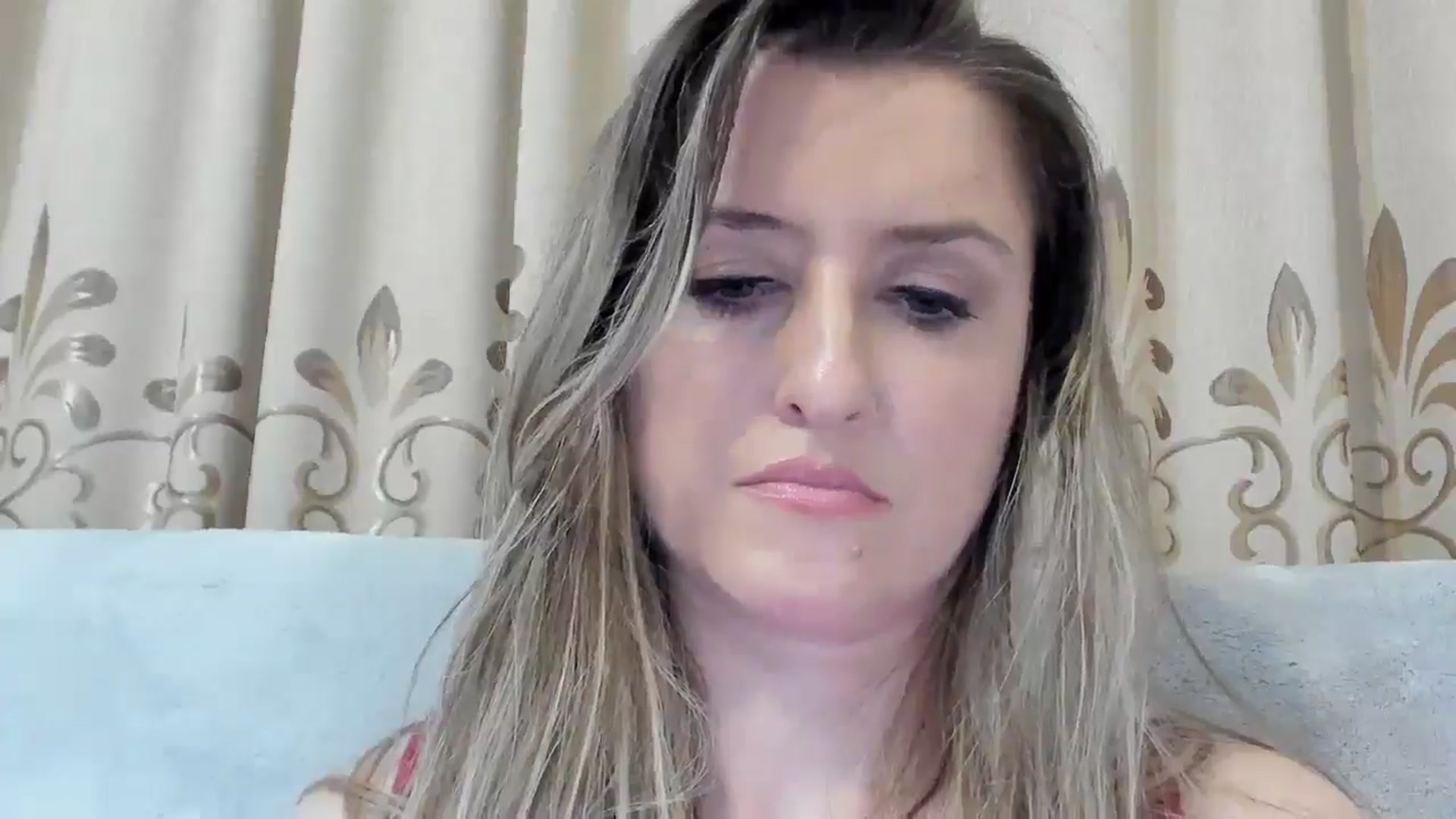 Gallery image thumbnail from BestDream's myfreecams stream on, 04/07/2026, 24:05 image 18 of 20