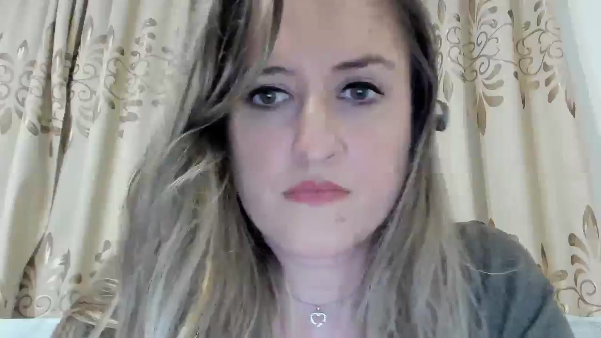 Gallery image thumbnail from BestDream's myfreecams stream on, 04/07/2026, 23:20 image 10 of 20