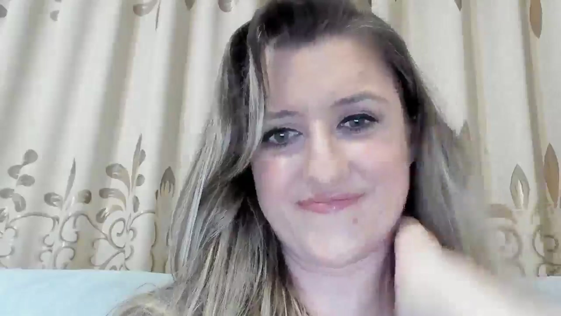 Gallery image thumbnail from BestDream's myfreecams stream on, 04/10/2026, 22:11 image 7 of 20
