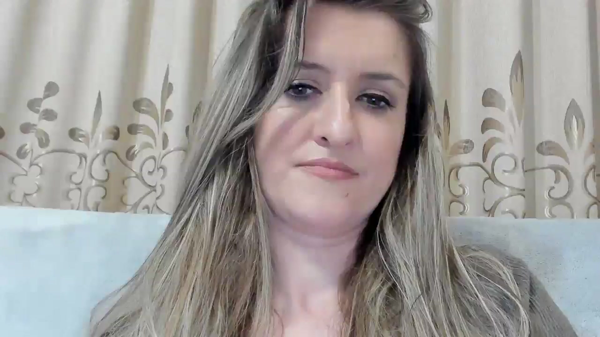 Gallery image thumbnail from BestDream's myfreecams stream on, 04/11/2026, 02:18 image 15 of 20