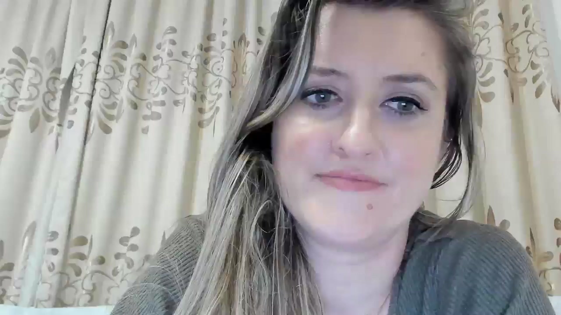 Gallery image thumbnail from BestDream's myfreecams stream on, 04/11/2026, 02:18 image 1 of 20