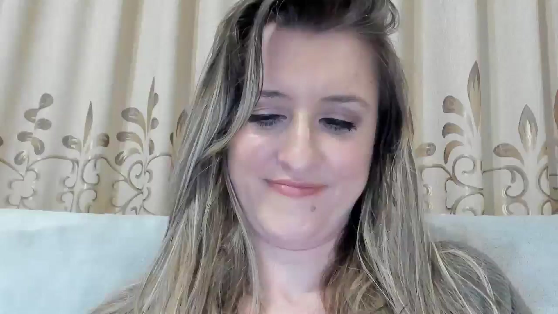 Gallery image thumbnail from BestDream's myfreecams stream on, 04/11/2026, 02:18 image 13 of 20