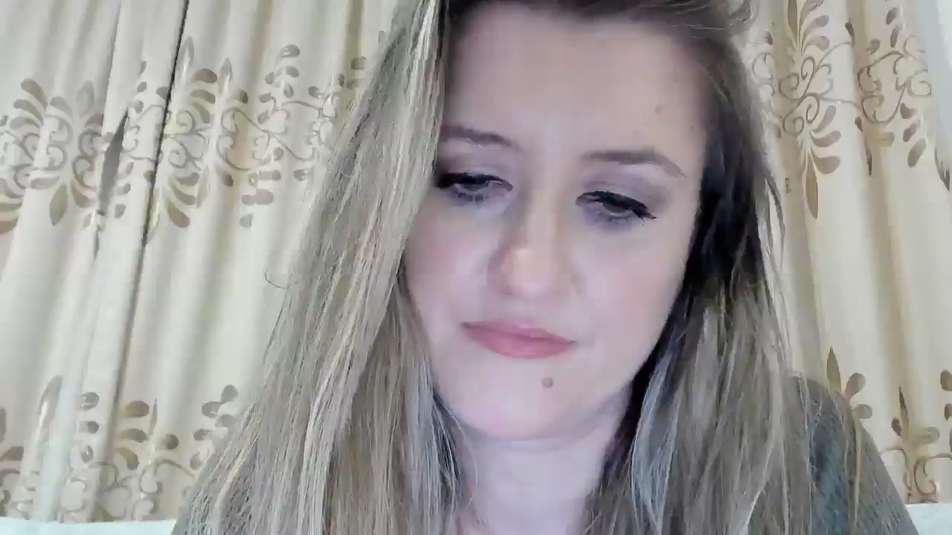 Gallery image thumbnail from BestDream's myfreecams stream on, 04/11/2026, 02:18 image 8 of 20