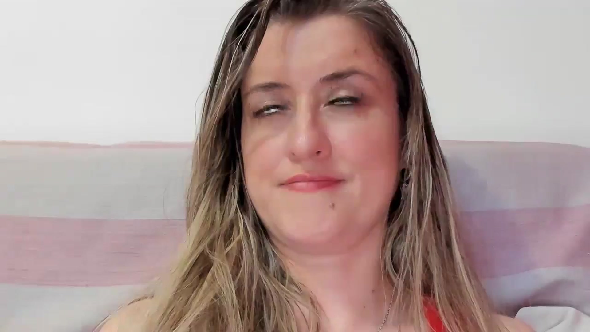 Gallery image thumbnail from BestDream's myfreecams stream on, 04/14/2026, 23:45 image 2 of 20