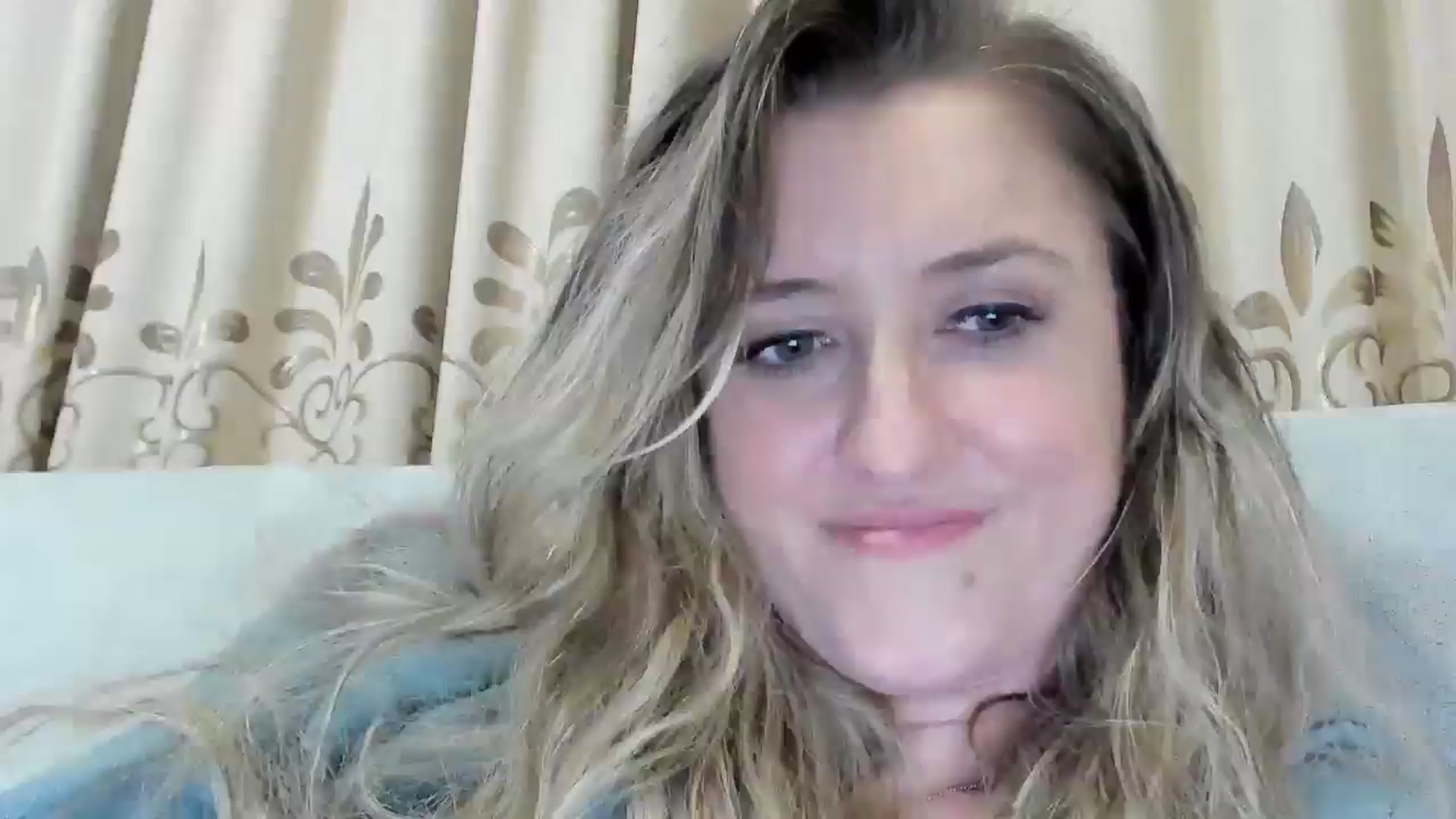 Gallery image thumbnail from BestDream's myfreecams stream on, 04/17/2026, 22:53 image 11 of 20