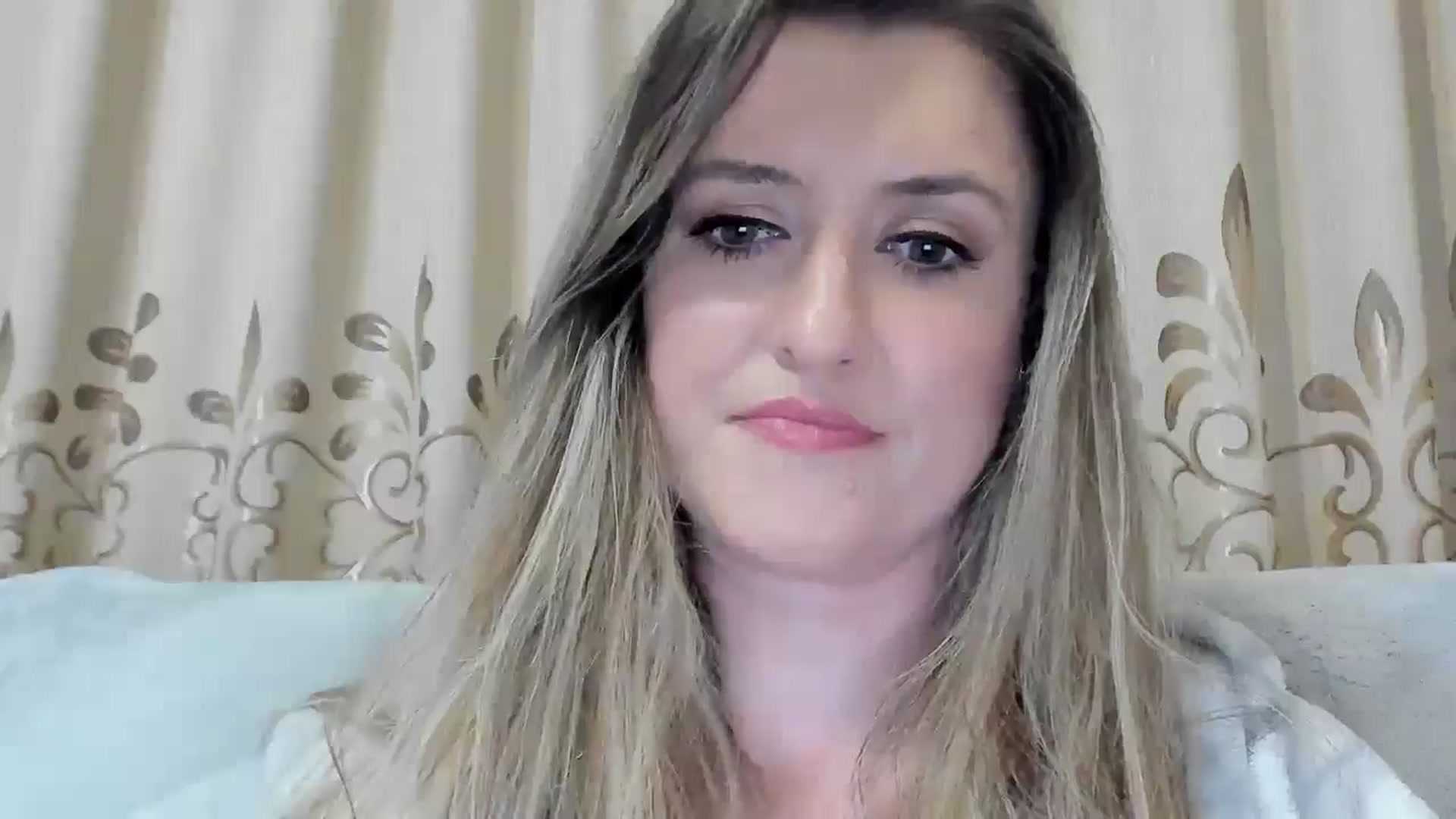 Gallery image thumbnail from BestDream's myfreecams stream on, 04/19/2026, 24:28 image 14 of 20