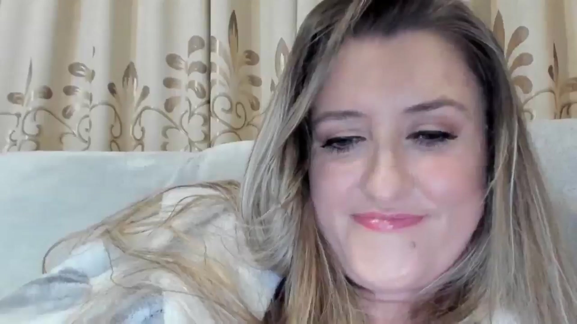 Gallery image thumbnail from BestDream's myfreecams stream on, 04/19/2026, 01:00 image 11 of 20