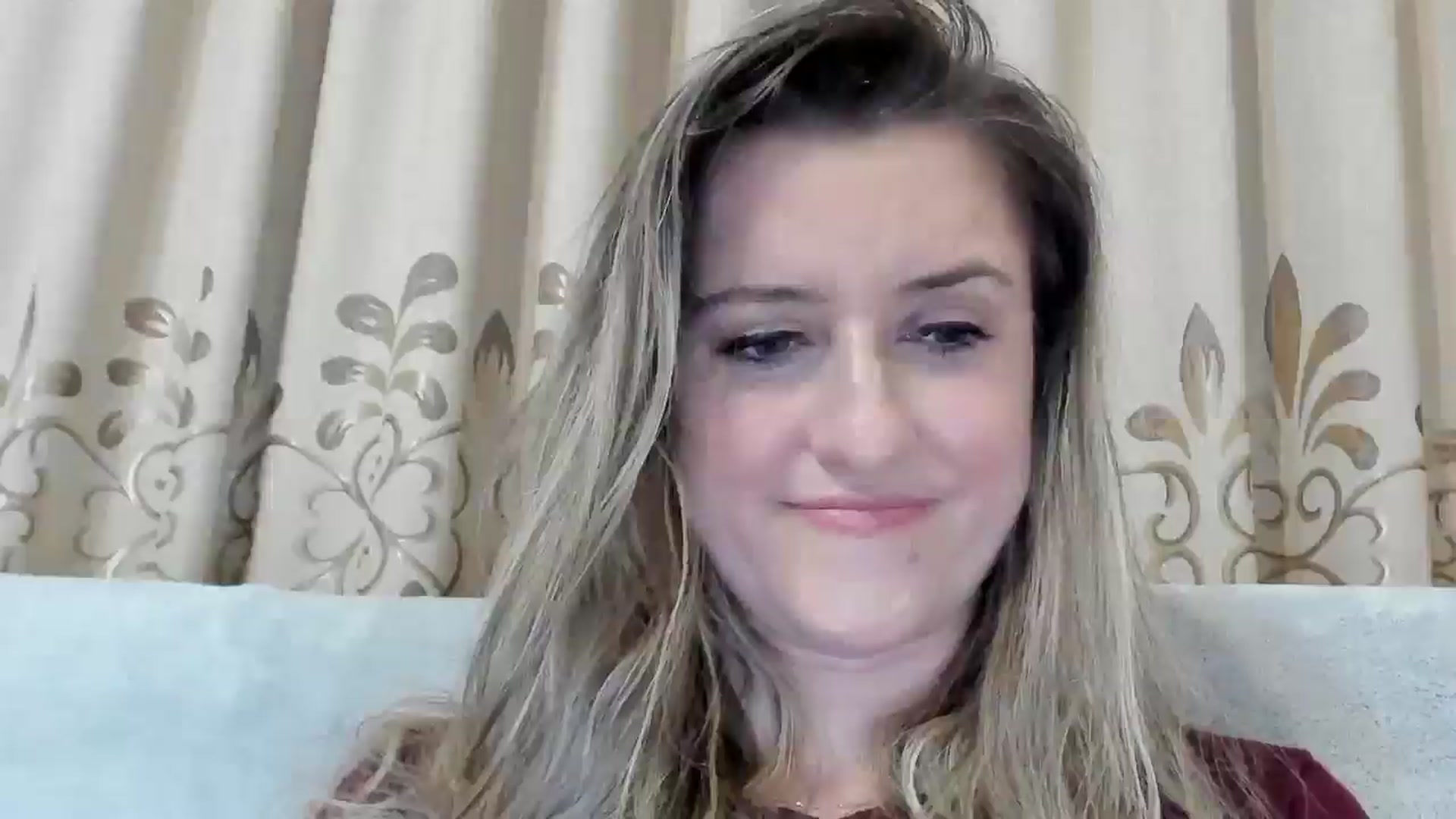 Gallery image thumbnail from BestDream's myfreecams stream on, 04/20/2026, 24:20 image 12 of 20