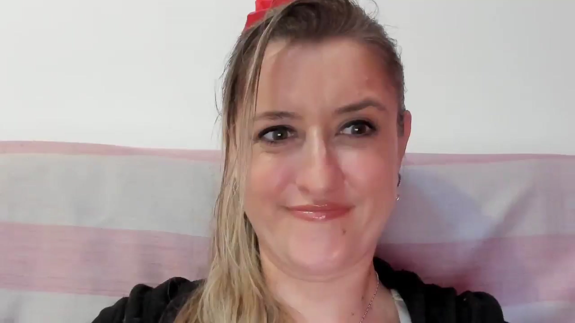 Gallery image thumbnail from BestDream's myfreecams stream on, 04/23/2026, 24:20 image 7 of 20
