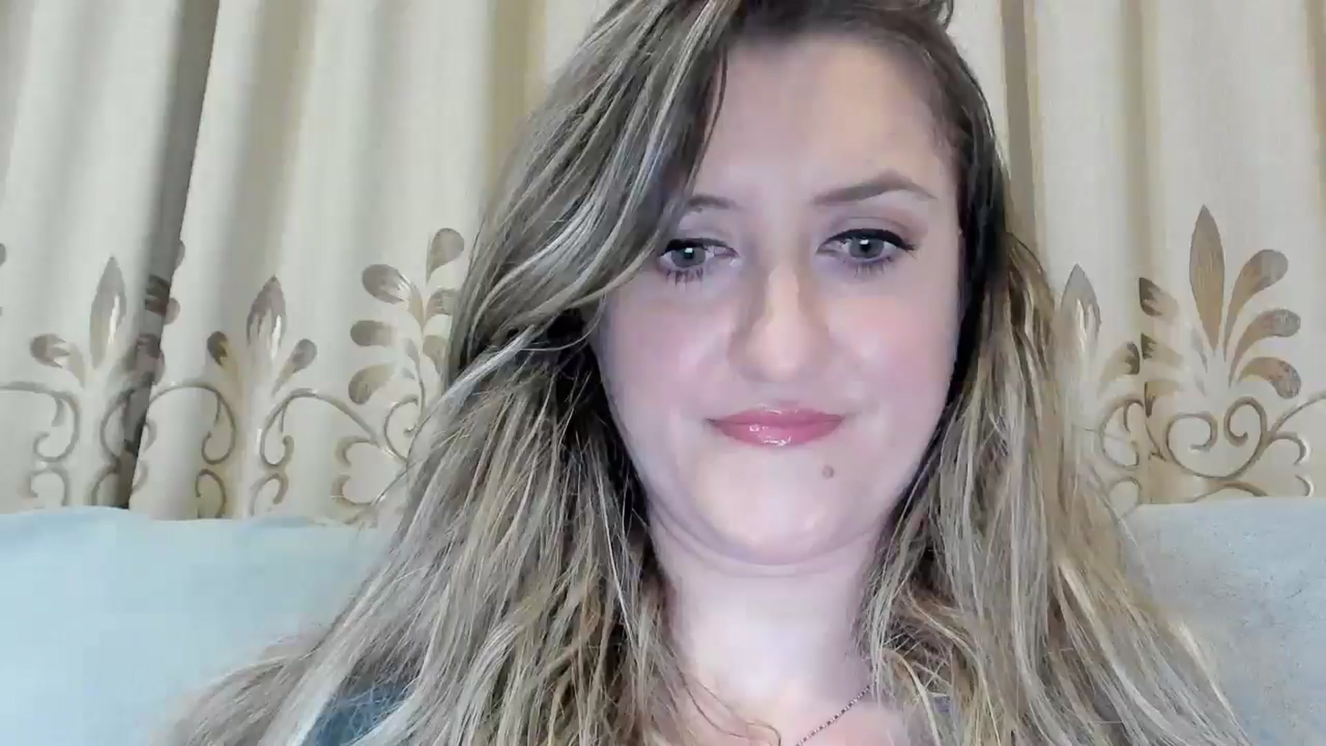 Gallery image thumbnail from BestDream's myfreecams stream on, 04/25/2026, 23:50 image 2 of 20