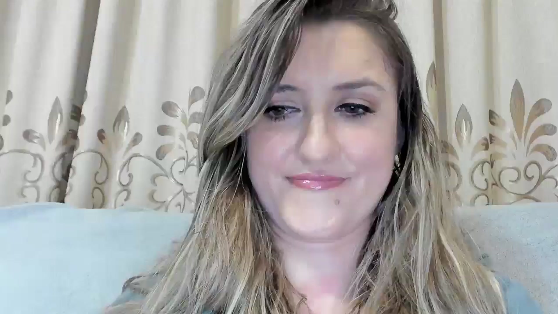 Gallery image thumbnail from BestDream's myfreecams stream on, 04/25/2026, 23:50 image 17 of 20