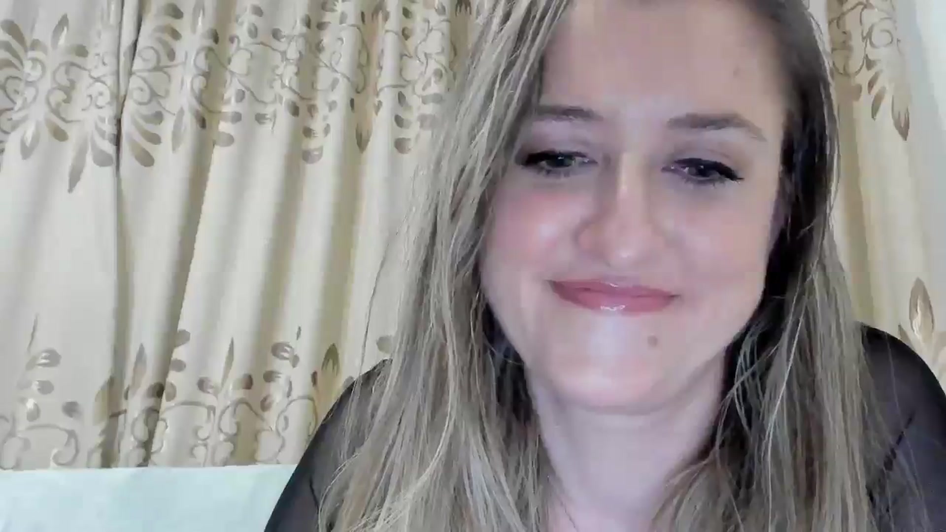 Gallery image thumbnail from BestDream's myfreecams stream on, 04/26/2026, 23:20 image 6 of 20
