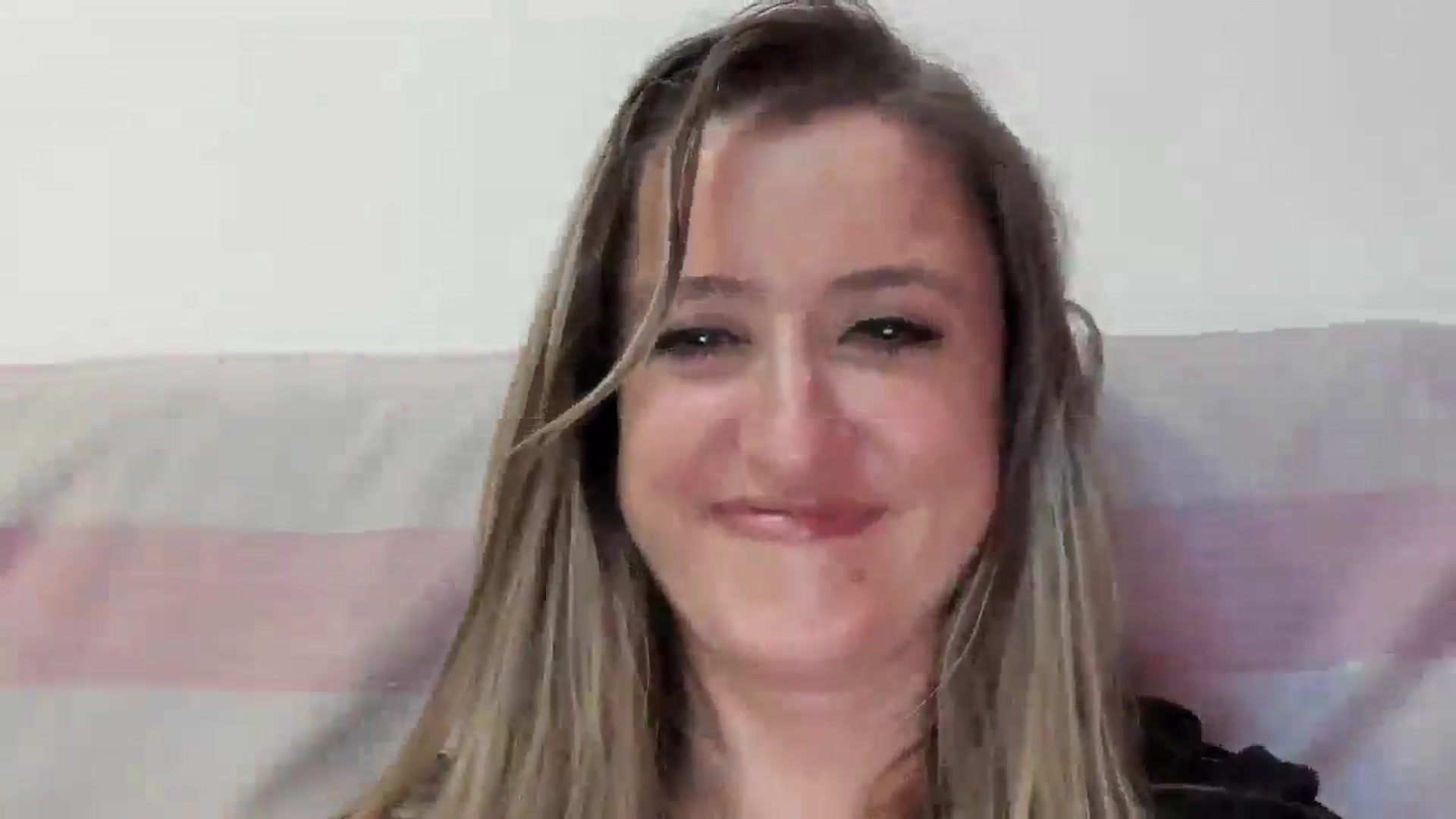 Gallery image thumbnail from BestDream's myfreecams stream on, 04/28/2026, 23:33 image 14 of 20